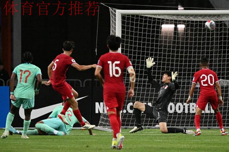 世预赛中国队客场2:2战平新加坡队 世预赛中国队客场2:2战平新加坡队